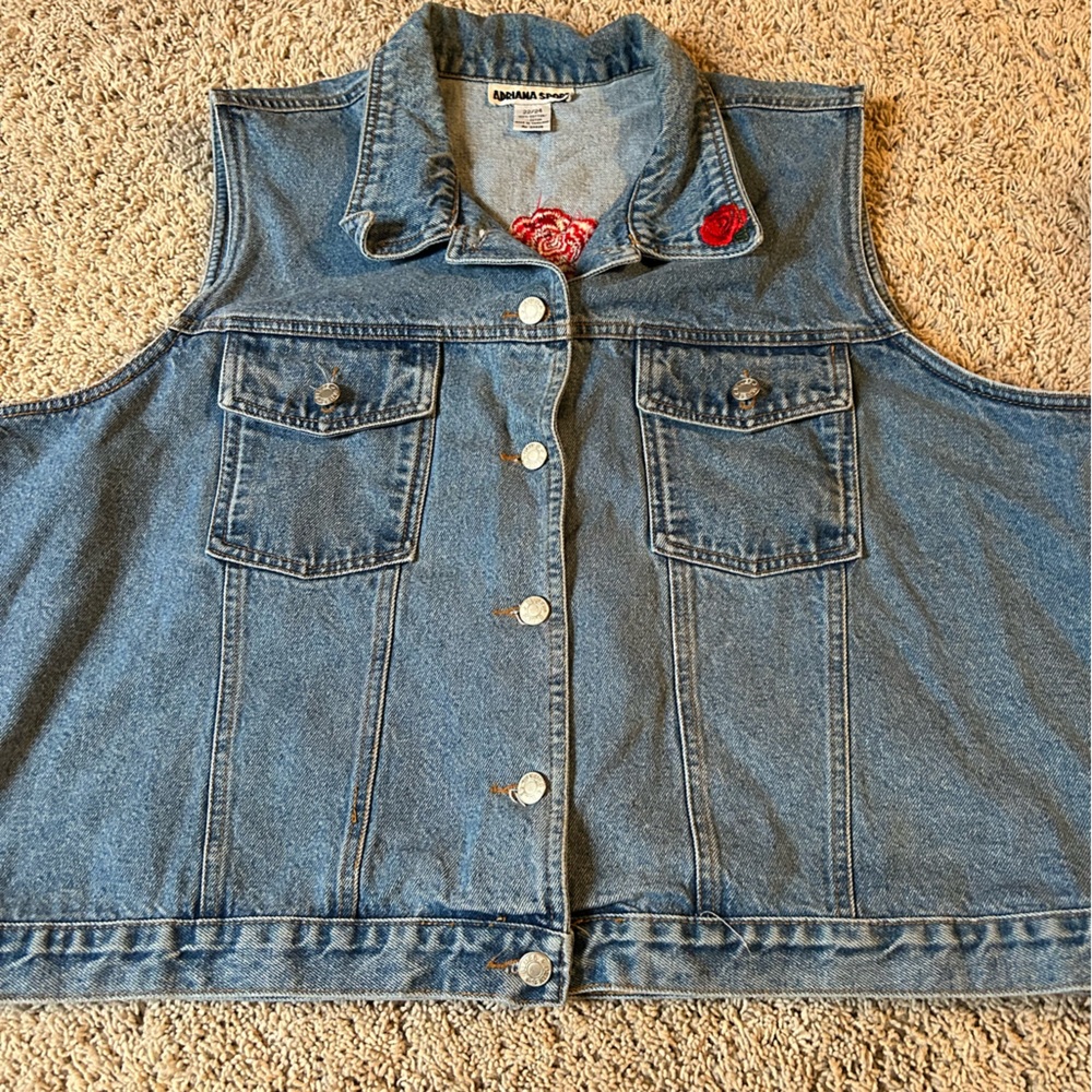 Vintage Adriana Sport denim rose vest size 22/24